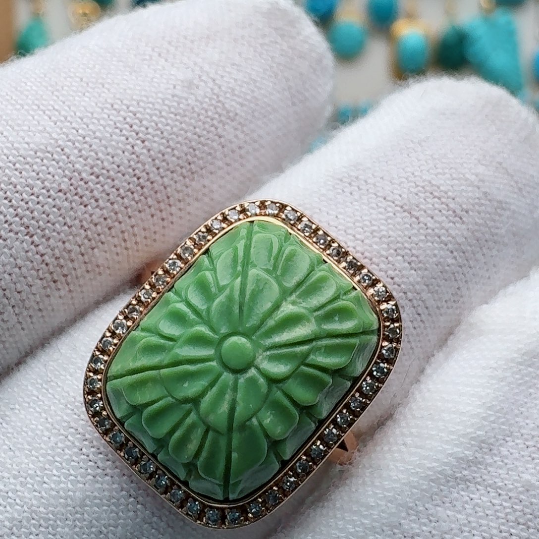 绿松石18K金镶嵌戒指