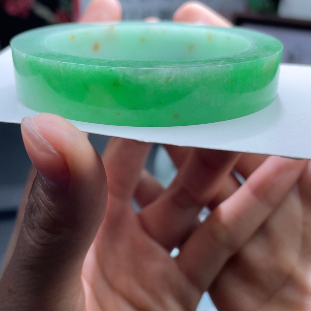 杰***柳定制翡翠未镶嵌翡翠