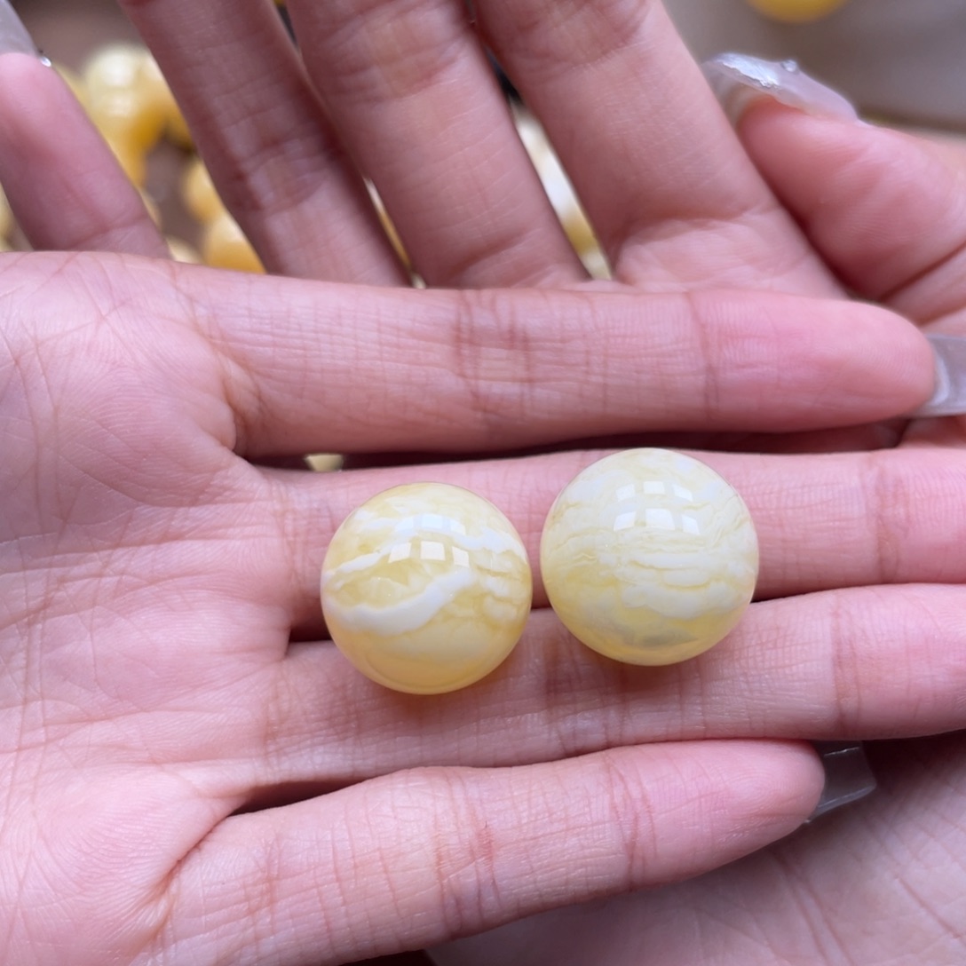 琥珀珠宝奇石未镶嵌A**.