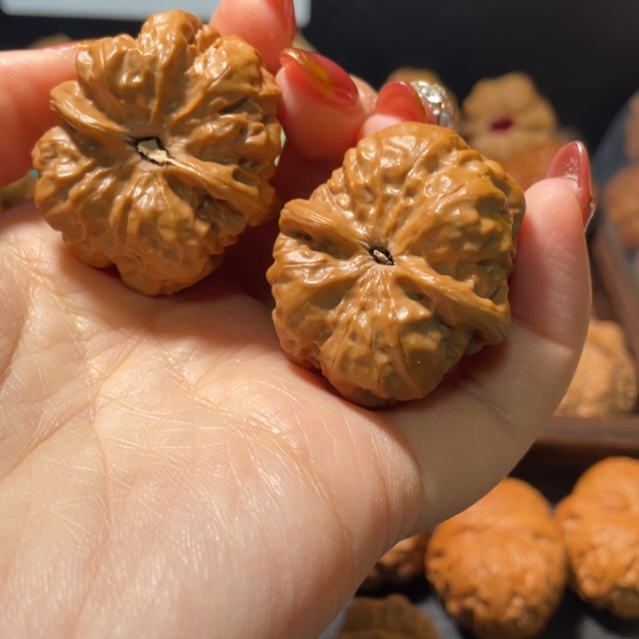 豪***麒核桃手串/手链蛤蟆35