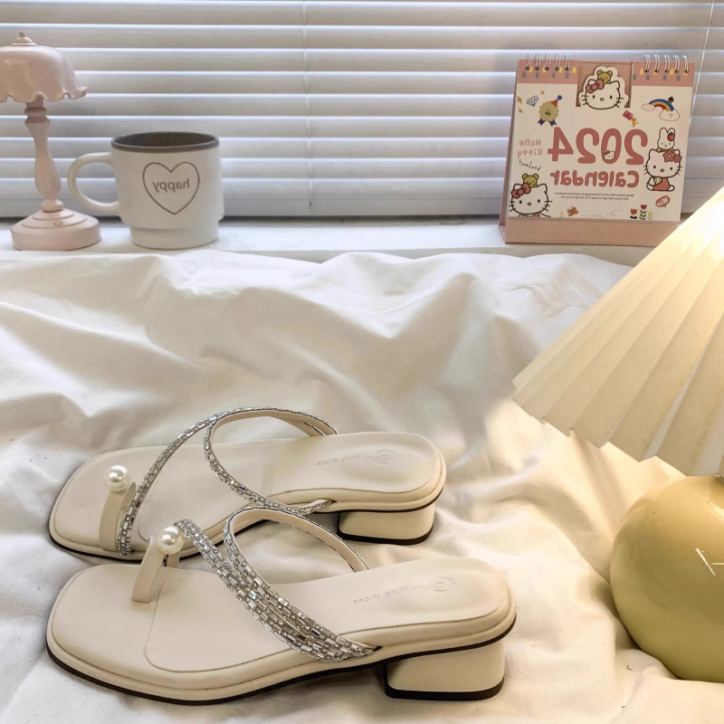 新款夏季时尚外穿搭配裙子黑色低跟休闲拖鞋舒适百搭女凉鞋