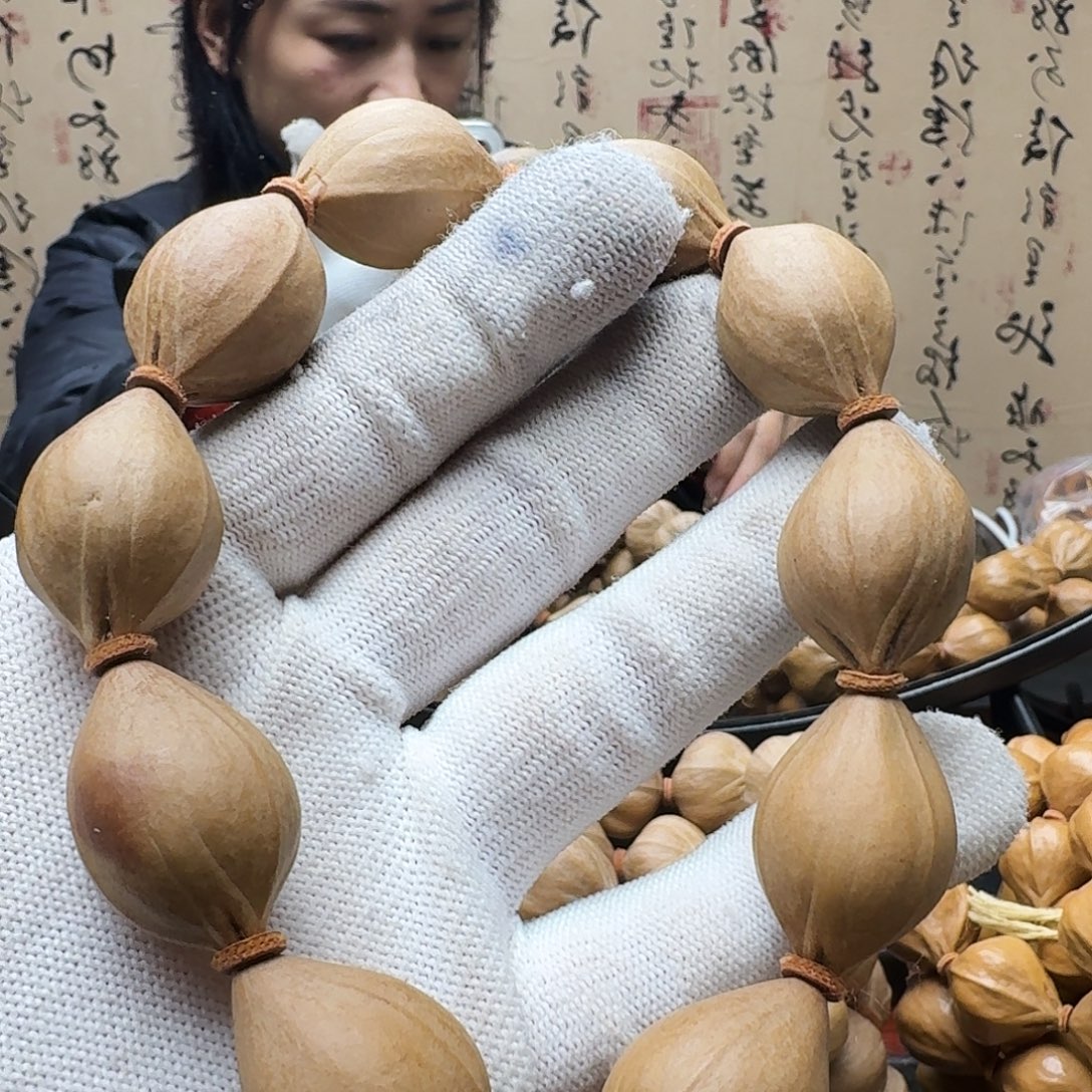 橄榄核手串德庆王