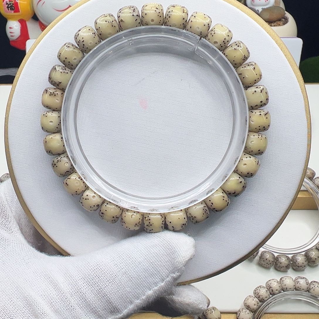 星月菩提手串骨瓷白8.5✖️7.5通体月朗星稀