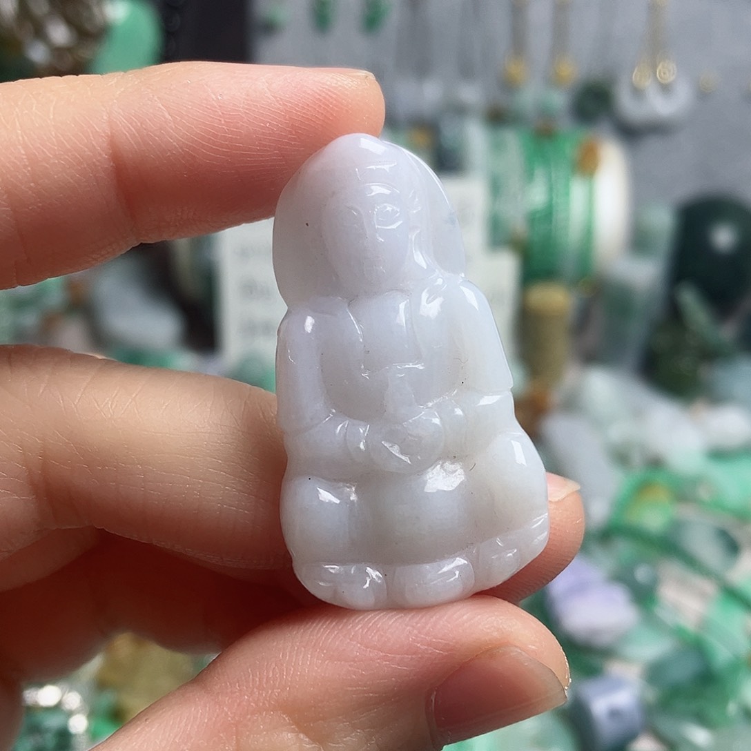 翡翠颈饰未镶嵌观音