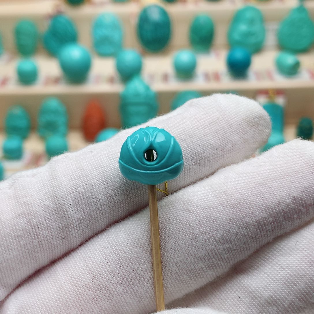 绿松石珠宝奇石未镶嵌