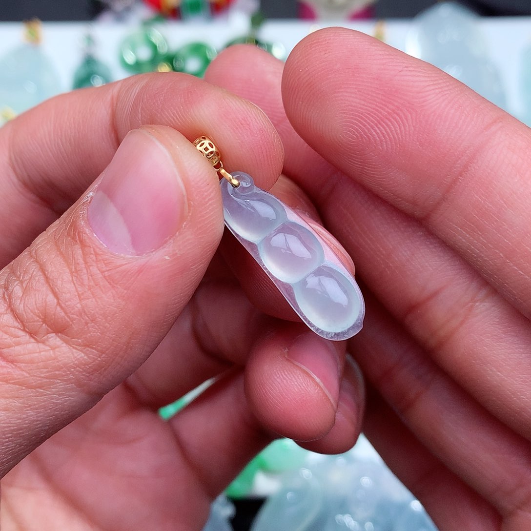 翡翠吊坠(不含链)18K金镶嵌