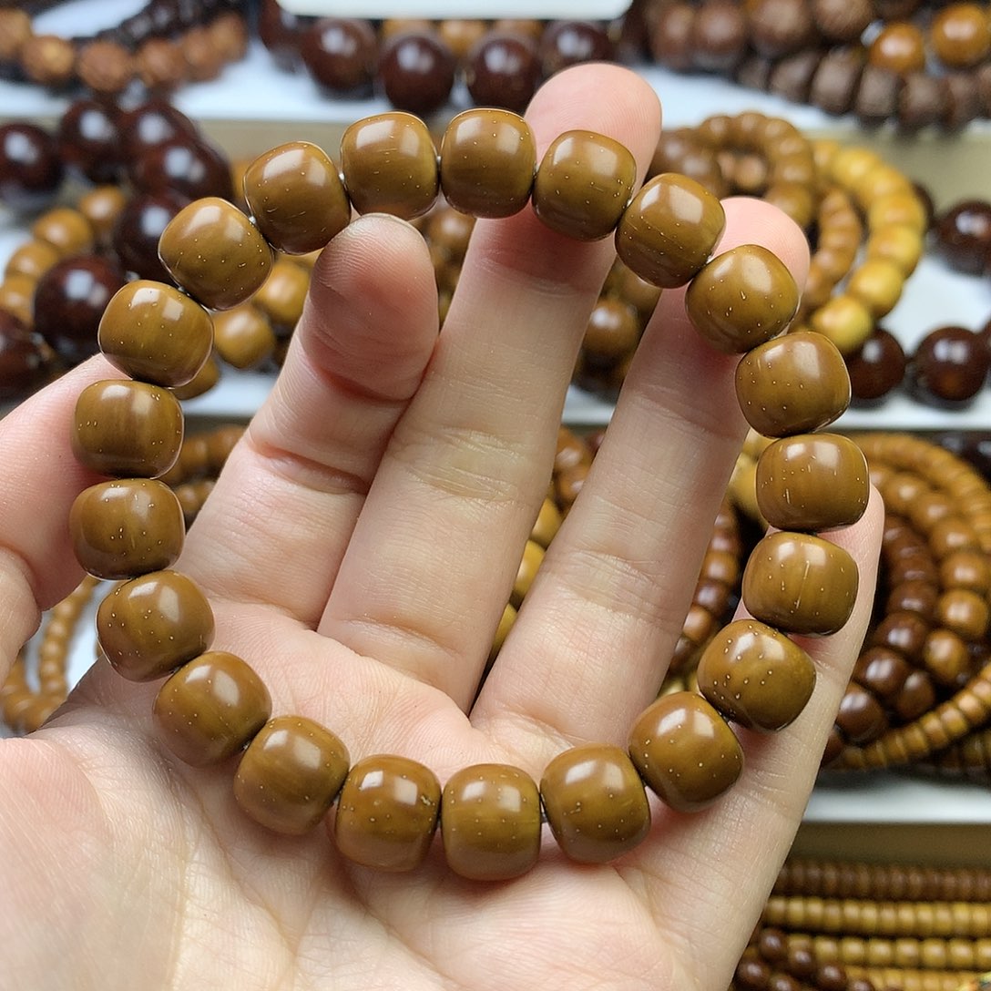 【闪购商品】紫金鼠手串心**年11*10老型…..