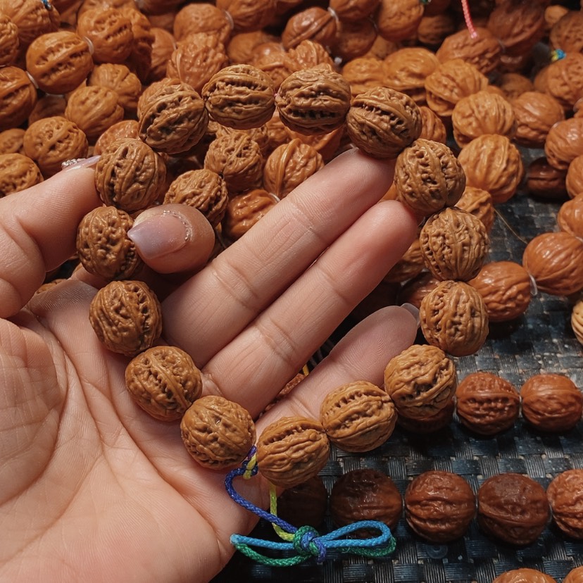 【闪购商品】文玩核桃吊坠文*衣粗筋