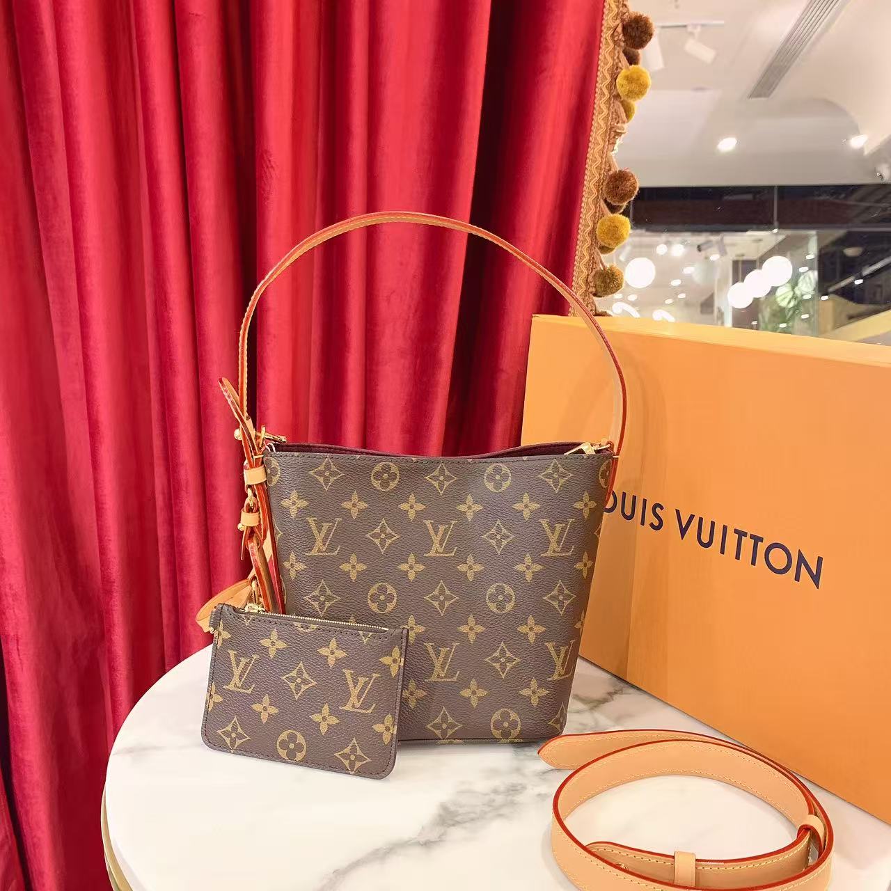 95新 LouisVuitton/路易威登 GGSall in bb老花芯片款23110807