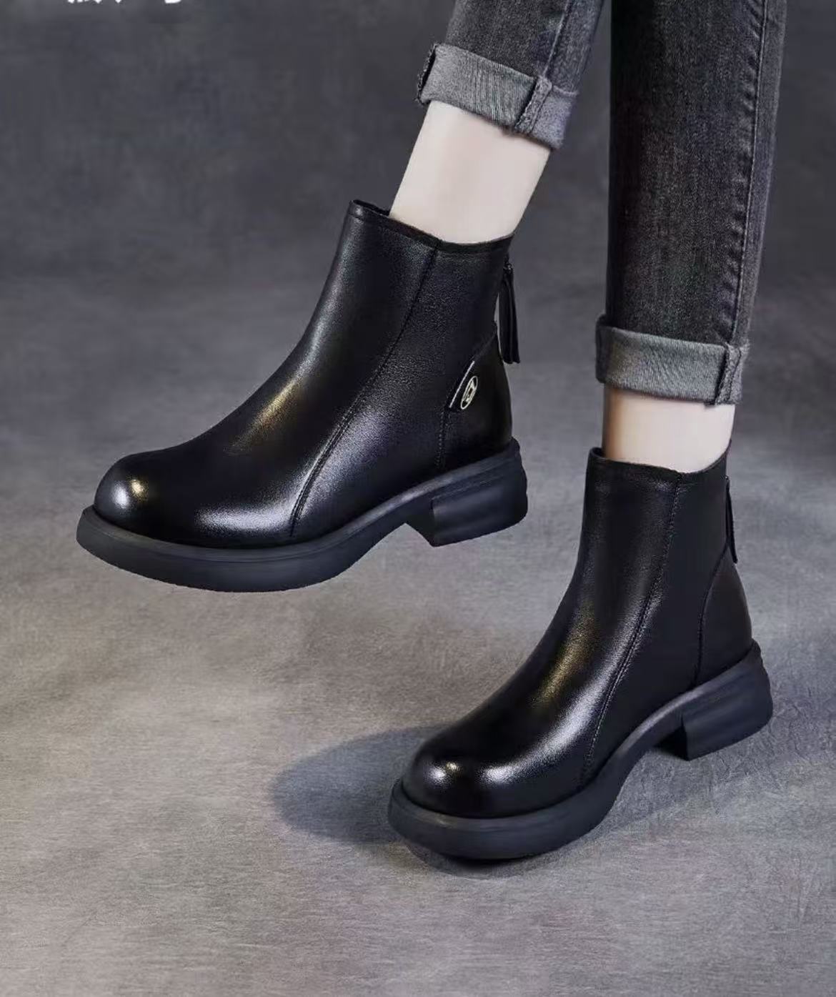 冬季新款百搭舒适款女士马丁靴25001