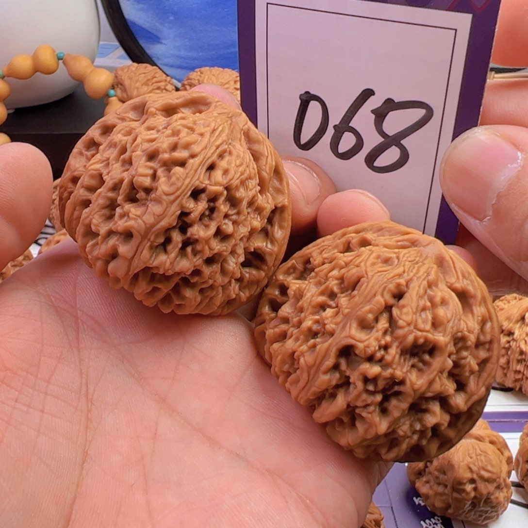 文玩核桃把件全品涿鹿南疆石46尺寸068号