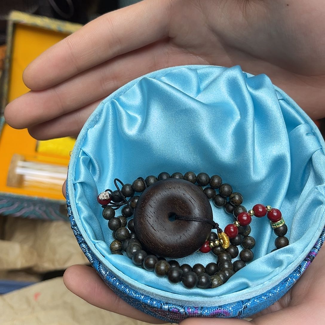 大叶紫檀（黑酸枝木类）