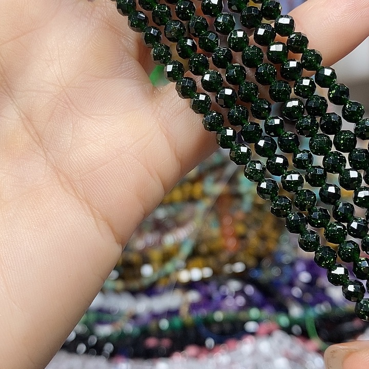 玛瑙/玉髓未镶嵌珠宝半成品绿沙切面卡4mm（2条）