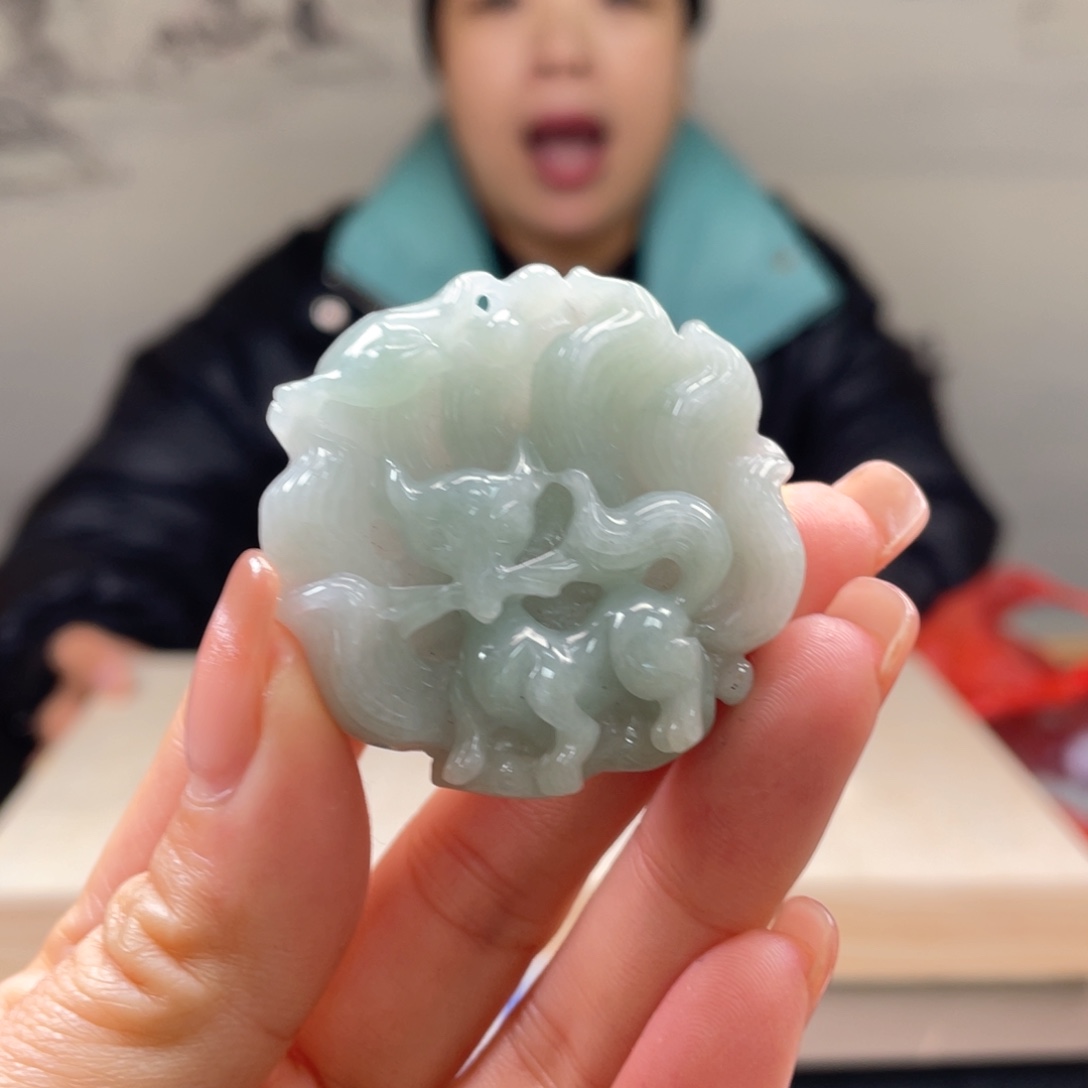 翡翠吊坠(不含链)未镶嵌