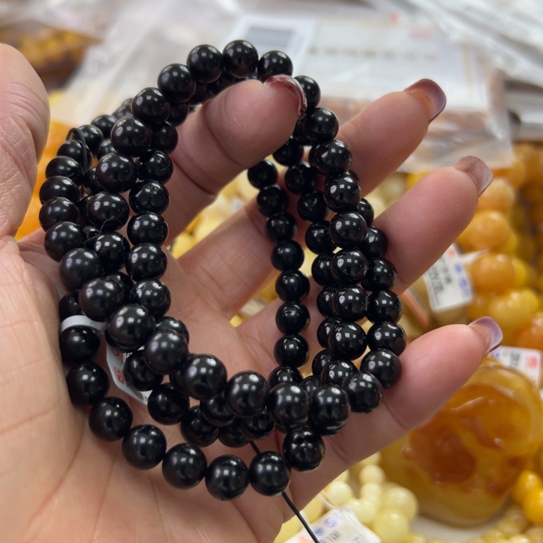 琥珀珠宝奇石未镶嵌