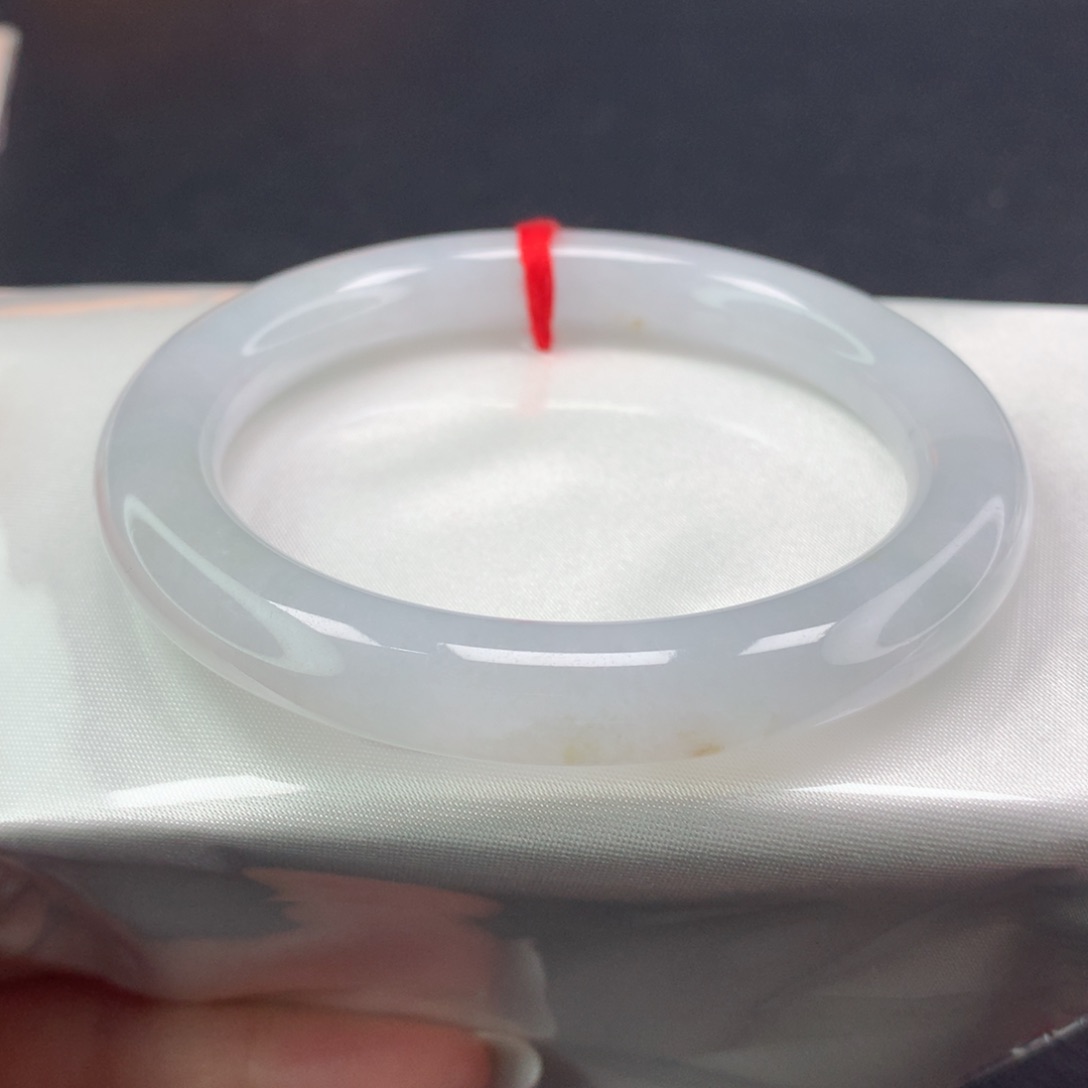 翡翠手镯未镶嵌(4号)圆条