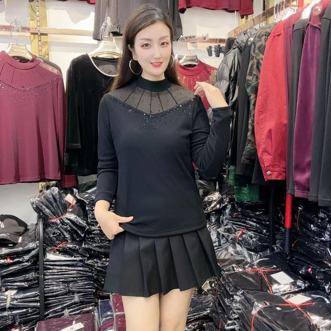 52#加绒不镂空烫钻半高领长袖打底衫时尚洋气修身显瘦适合秋冬