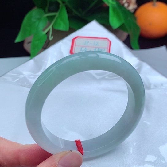 翡翠手镯未镶嵌     正圈54