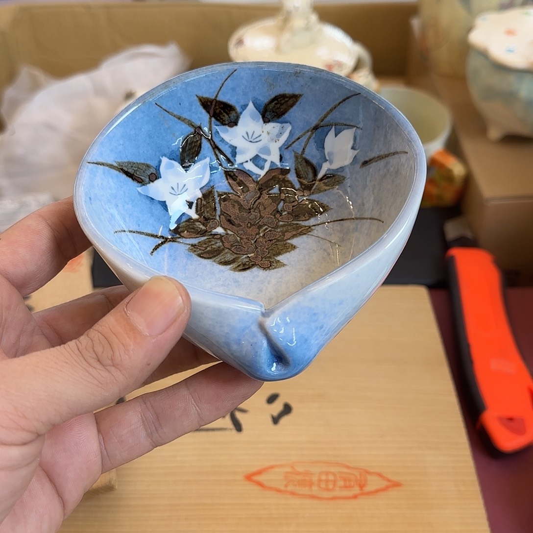 茶盏哈哈哈哈哈哈哈