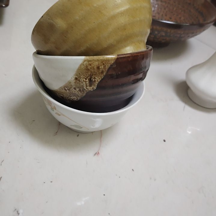 盘陶瓷盘子碗啥都有