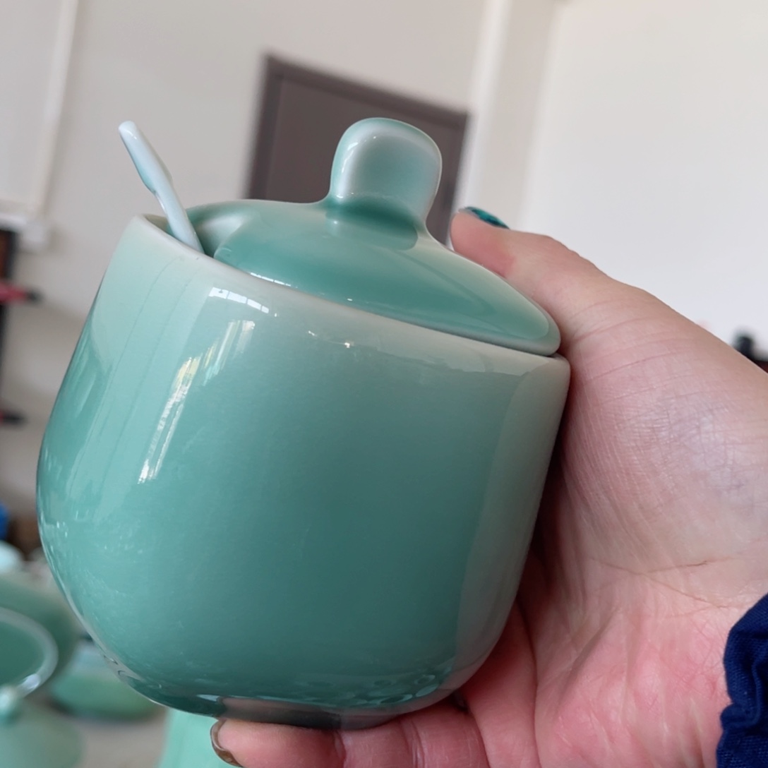 盘额哈哈哈哈哈哈哈