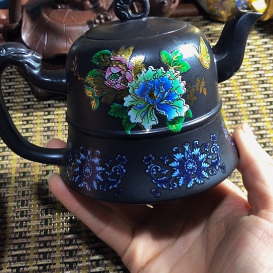 紫砂茶壶大家都喜欢的一把紫砂壶。123