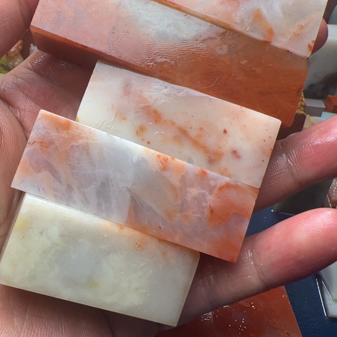 寿山石印石老挝石