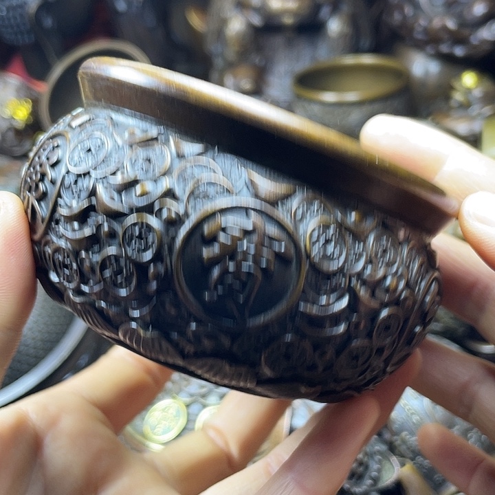 全是铜铜铜器铜器