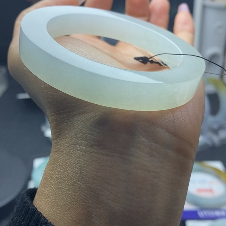 定制翡翠翡翠手镯未镶嵌