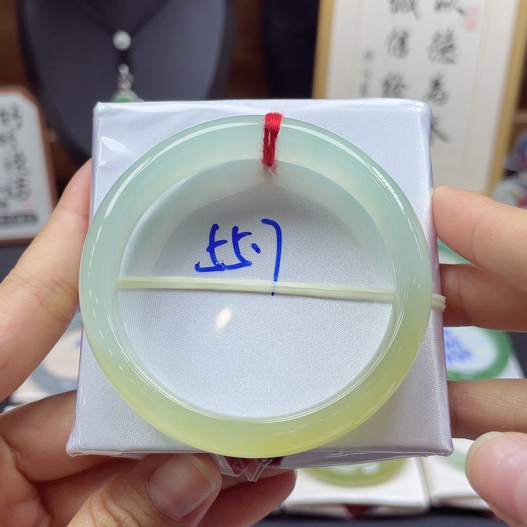 未镶嵌手镯翡翠97 号