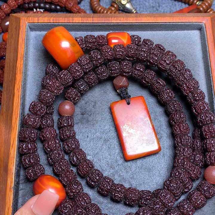 金刚菩提吊坠菩提