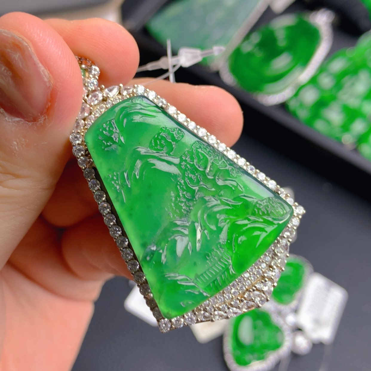 【闪购商品】翡翠颈饰银S925镶嵌11111111