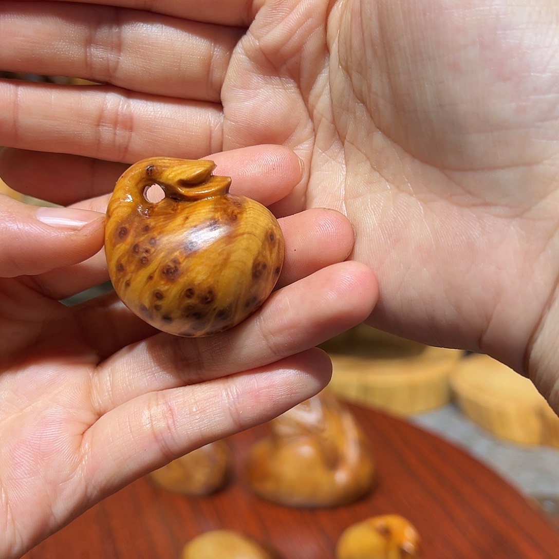 柏木（崖柏）向***h崖柏木手把件摆件