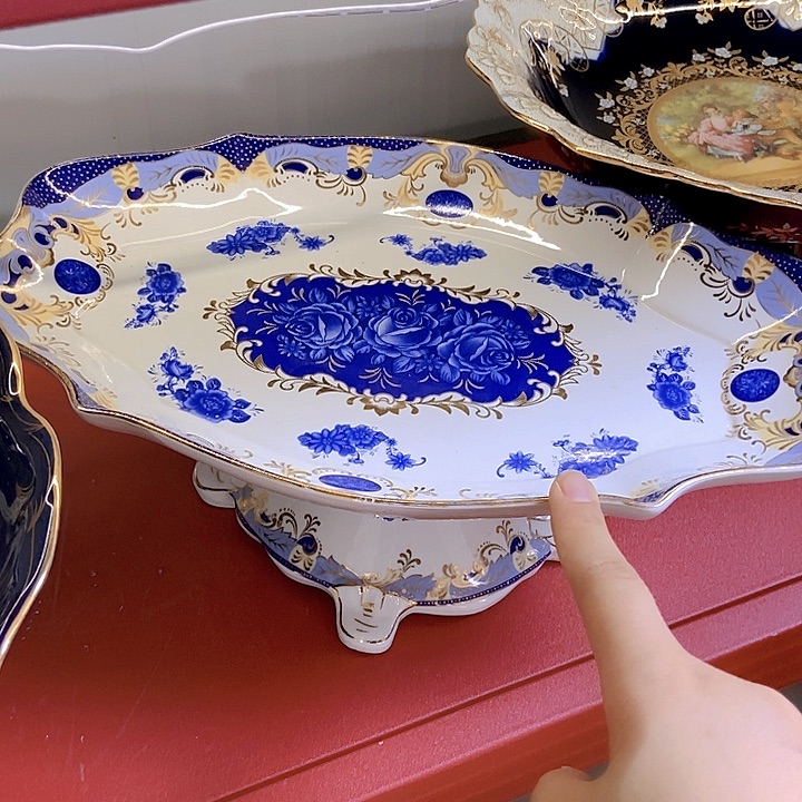 瓷片微瑕…………………………………………