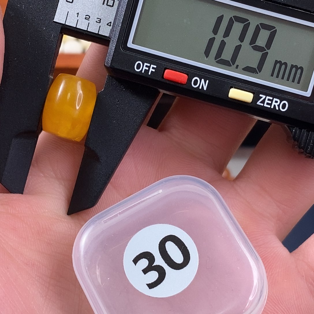 琥珀裸石未镶嵌微瑕