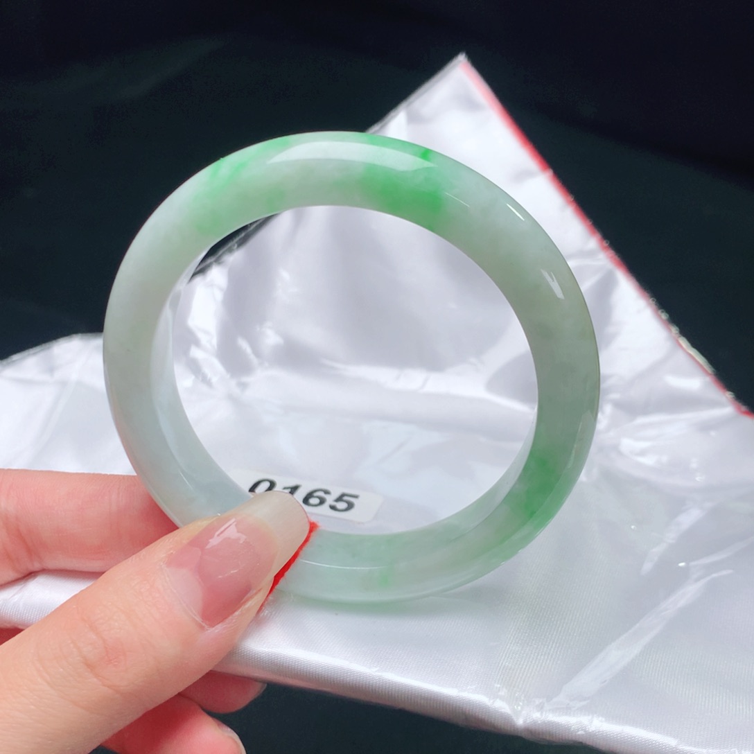 翡翠手镯未镶嵌正圈53 0165