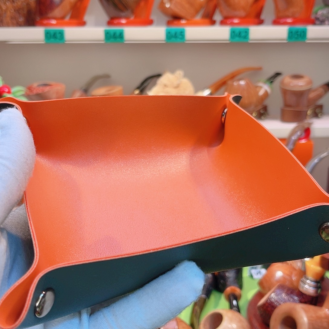 T***T石楠木烟斗皮革行草盘