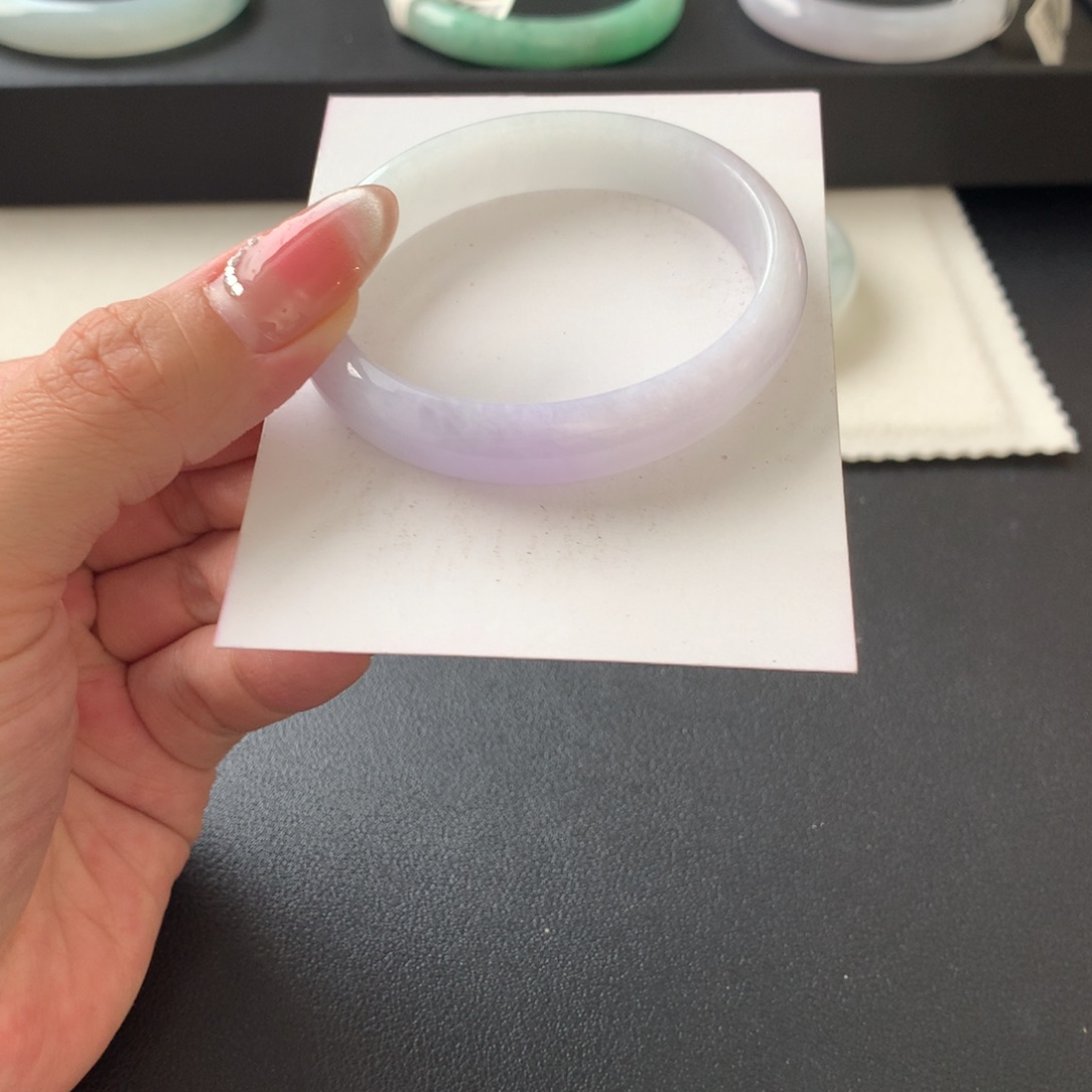 翡翠未镶嵌手镯52.8贵