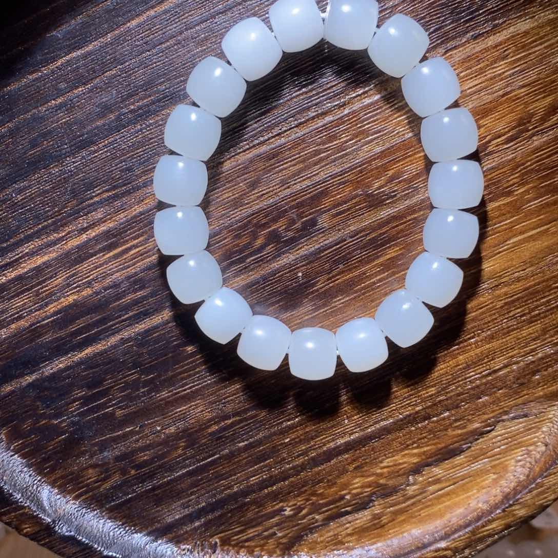 和田玉手链未镶嵌12m直切（微瑕）