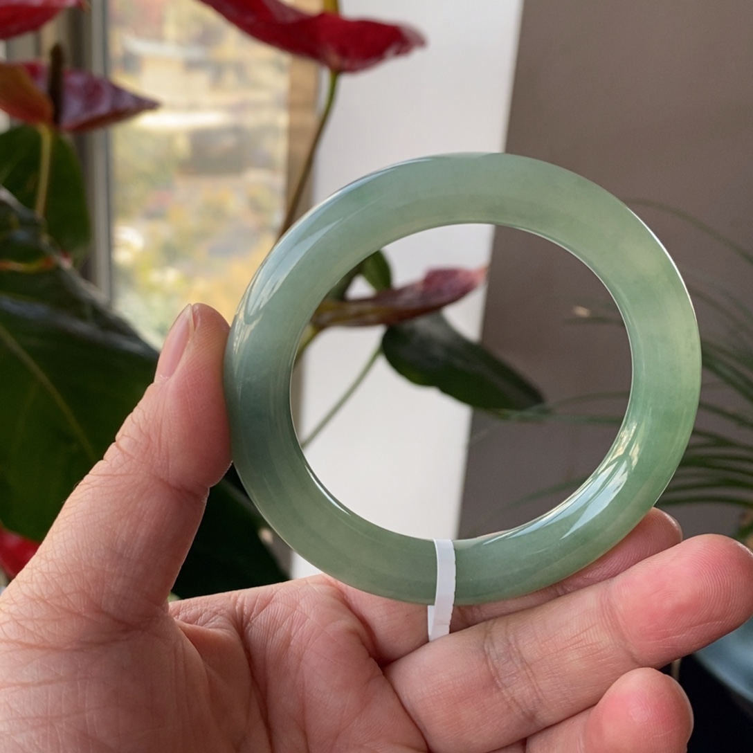 翡翠未镶嵌手镯13号