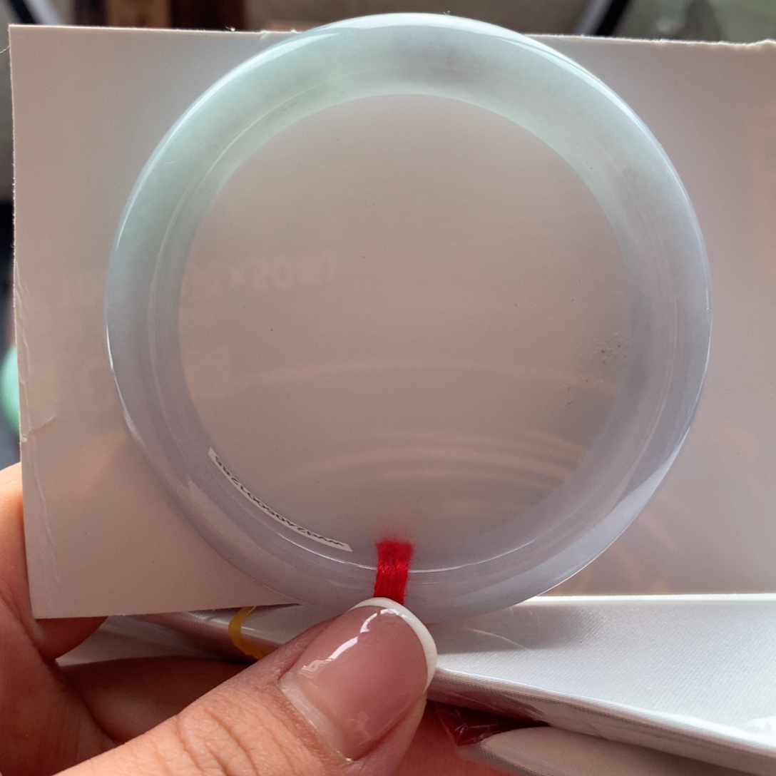 翡翠手镯未镶嵌纯天然