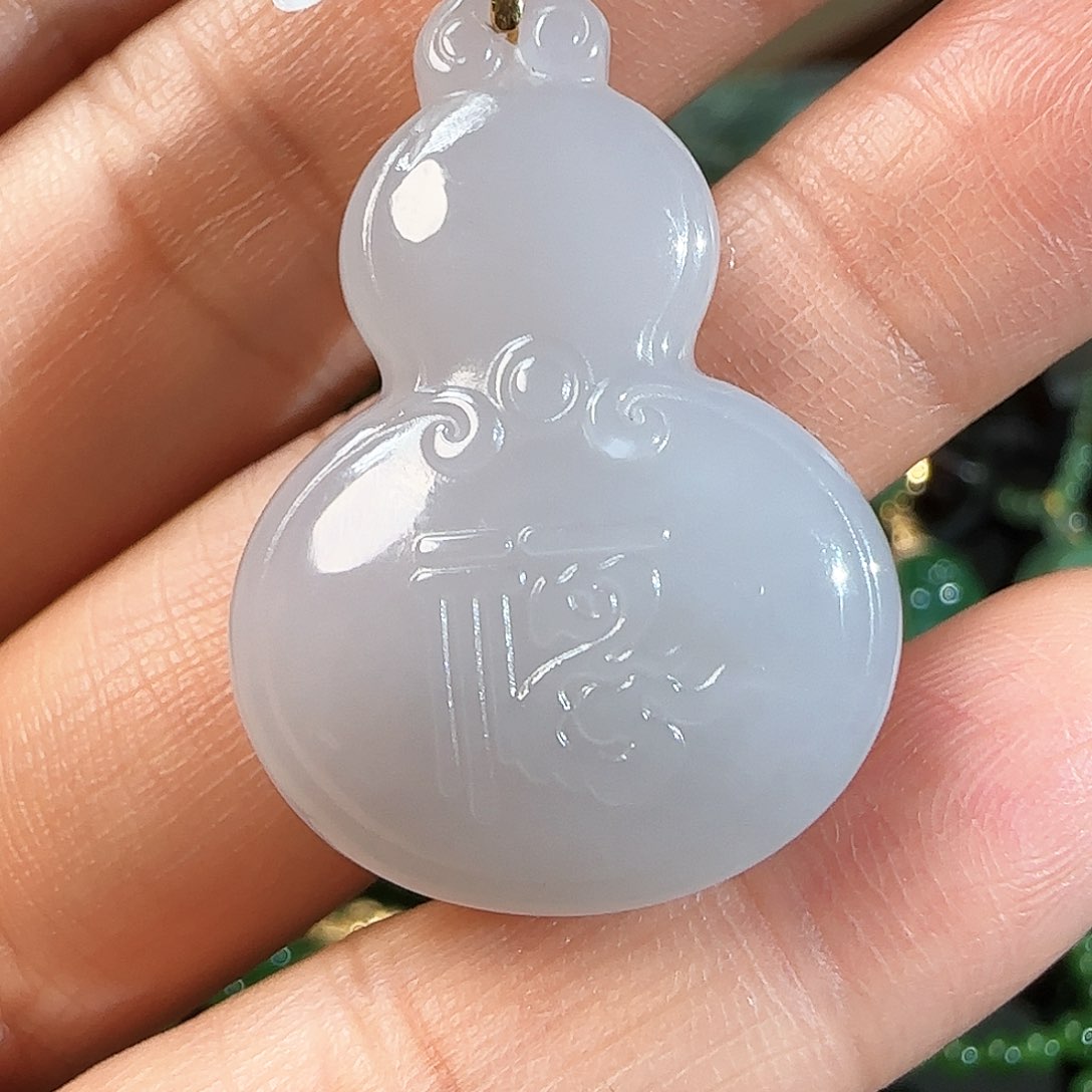 和田玉颈饰18K金镶嵌