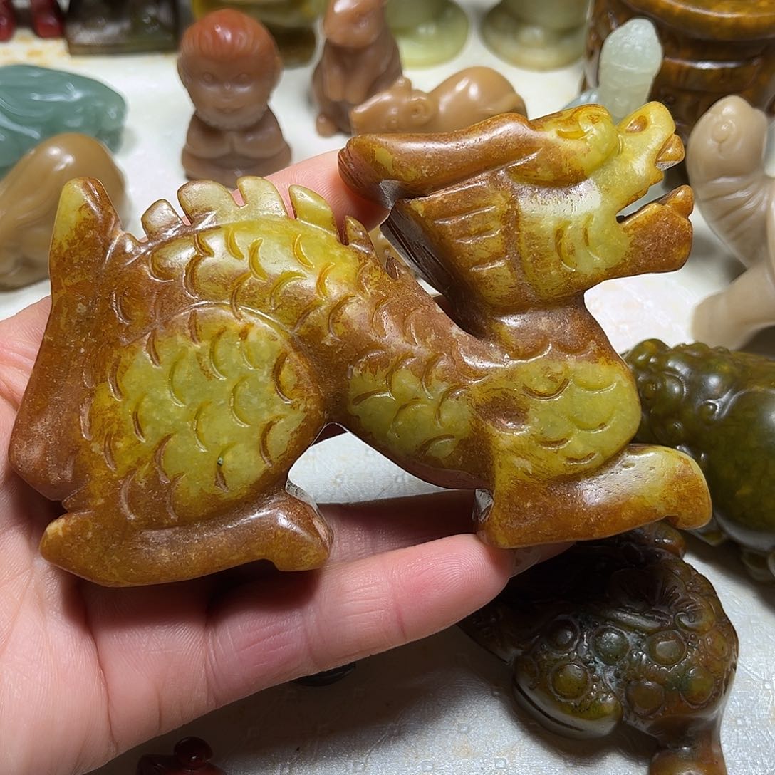 白玉菩提吊坠白玉菩提吊坠