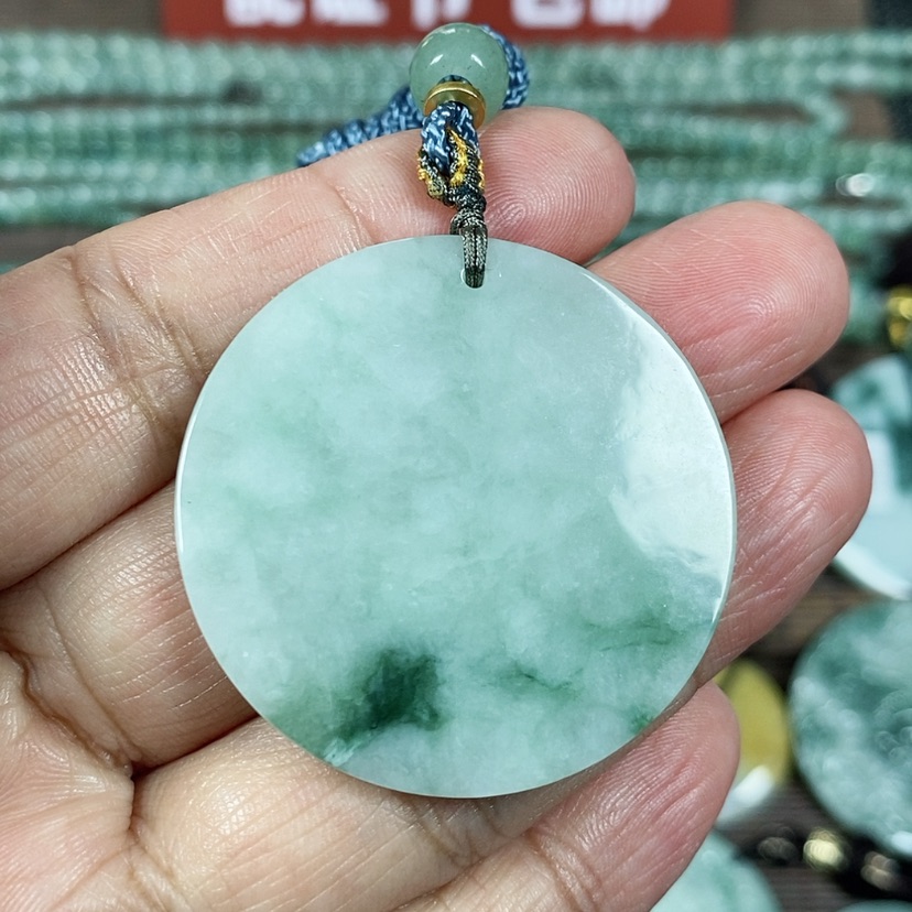【闪购商品】翡翠颈饰未镶嵌玉吊坠翡翠玉无事牌小款