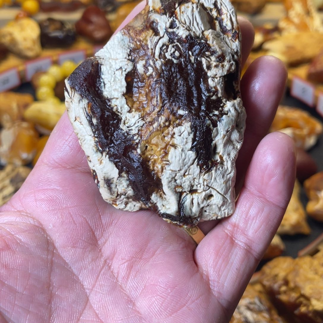 琥珀裸石未镶嵌春*天然蜜蜡