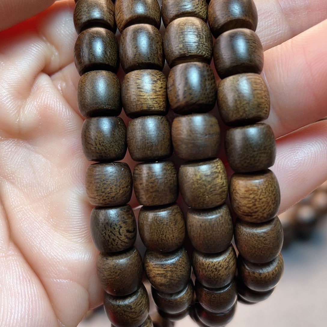 沉香手串富森红土