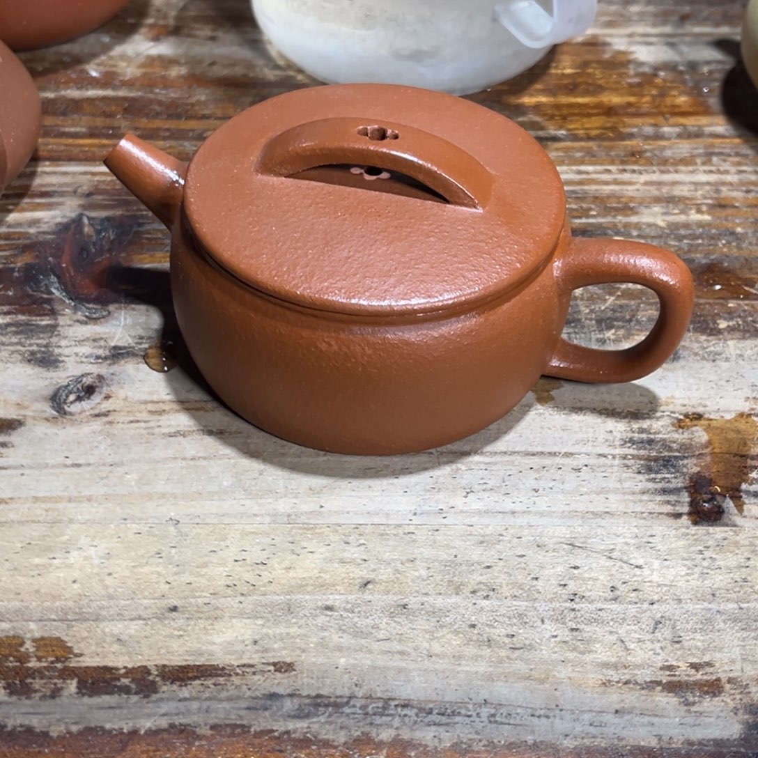 茶壶紫砂紫砂的味道很好