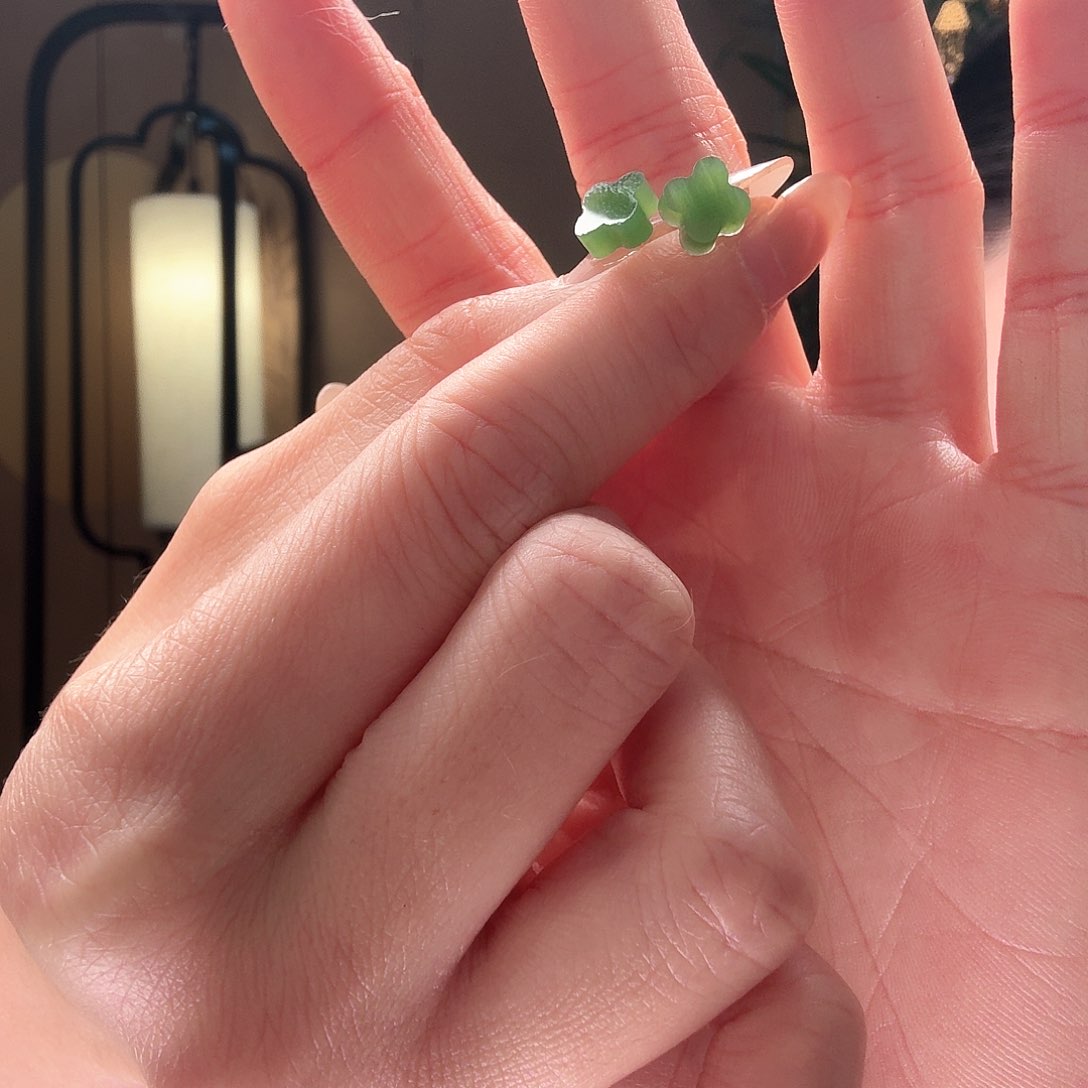 和田玉耳饰18K金镶嵌