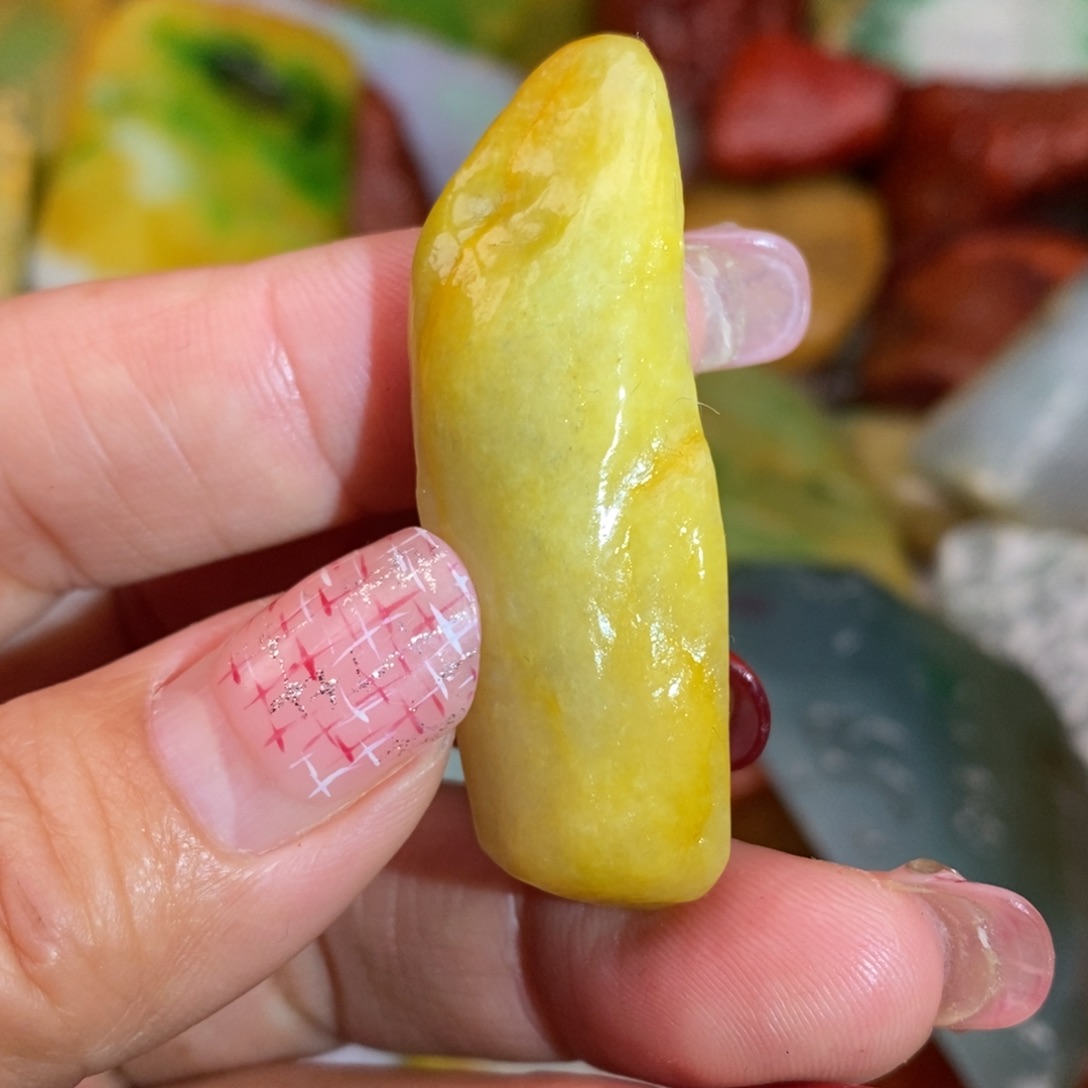 翡翠颈饰未镶嵌缅甸翡翠