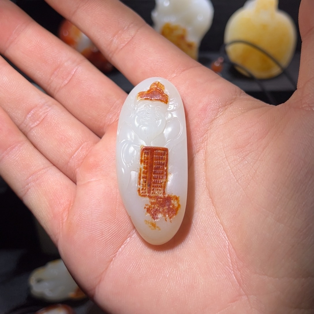 和田玉颈饰未镶嵌溜****巷